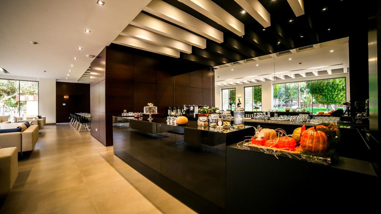 M Executive Residence & Boutique Hotel - Adults Only アル・コバール エクステリア 写真