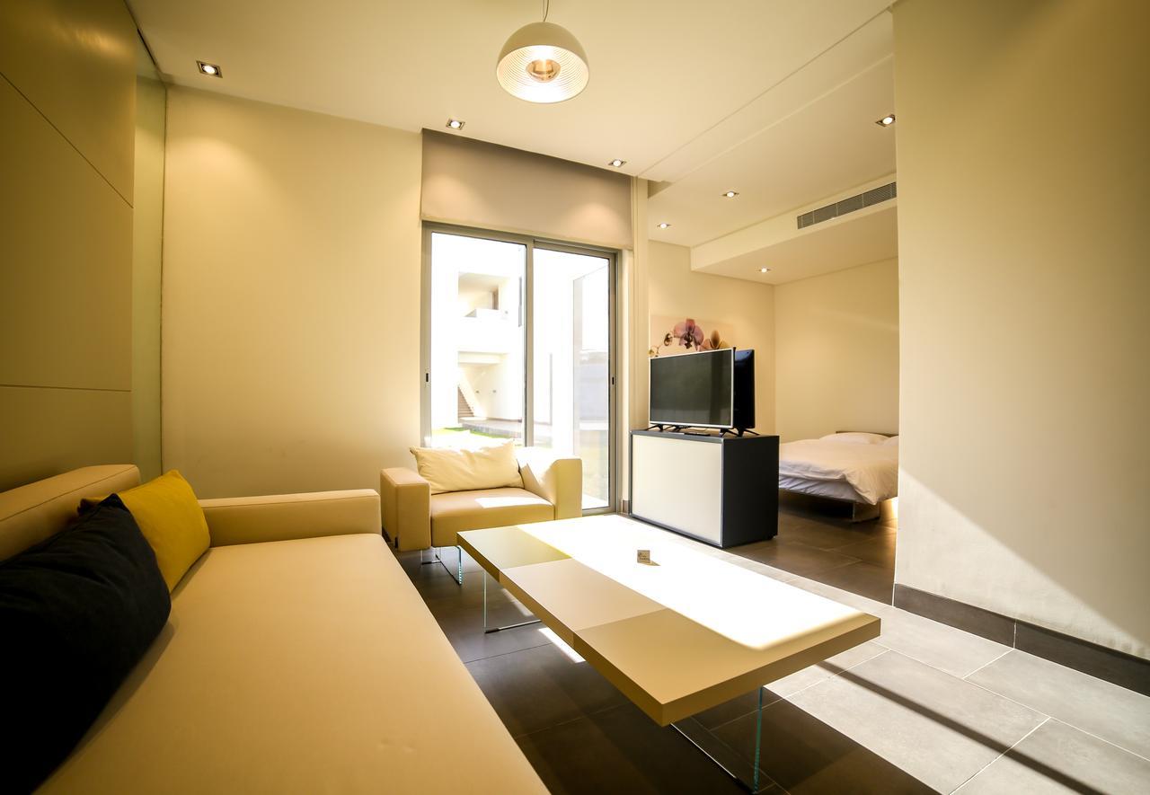 M Executive Residence & Boutique Hotel - Adults Only アル・コバール エクステリア 写真